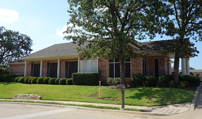 Front of Denton Dental Center